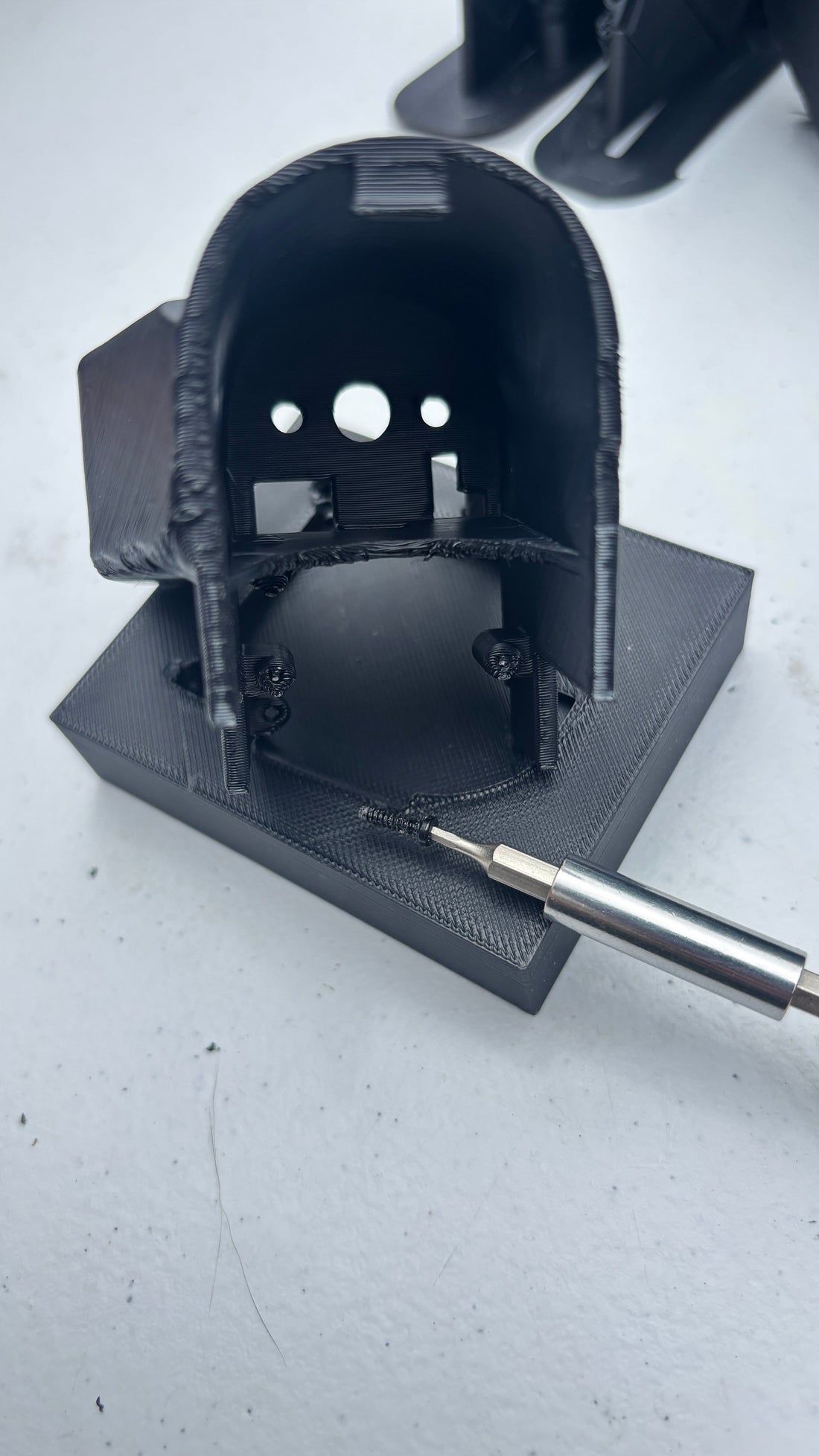 AMS 2 screws not going in