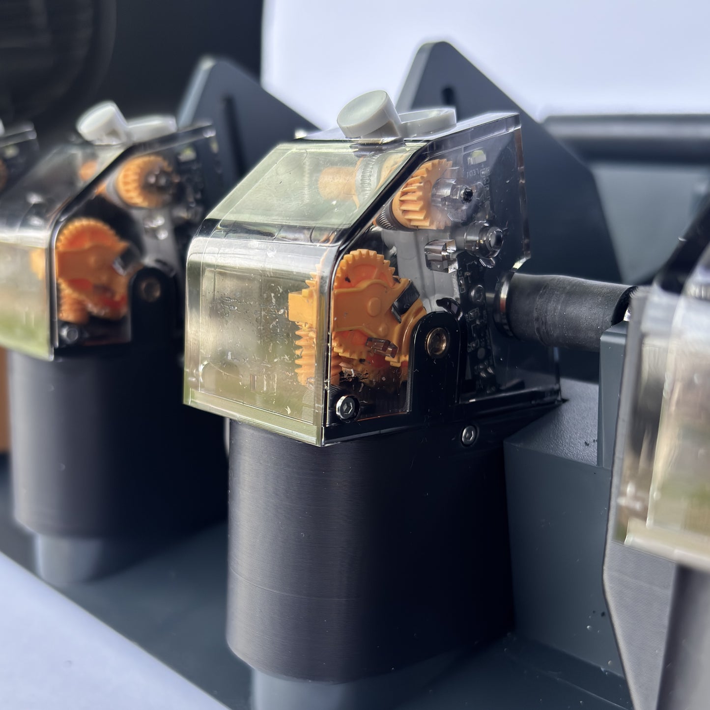 AMS1 Adjustable Feeder Bottom Kit